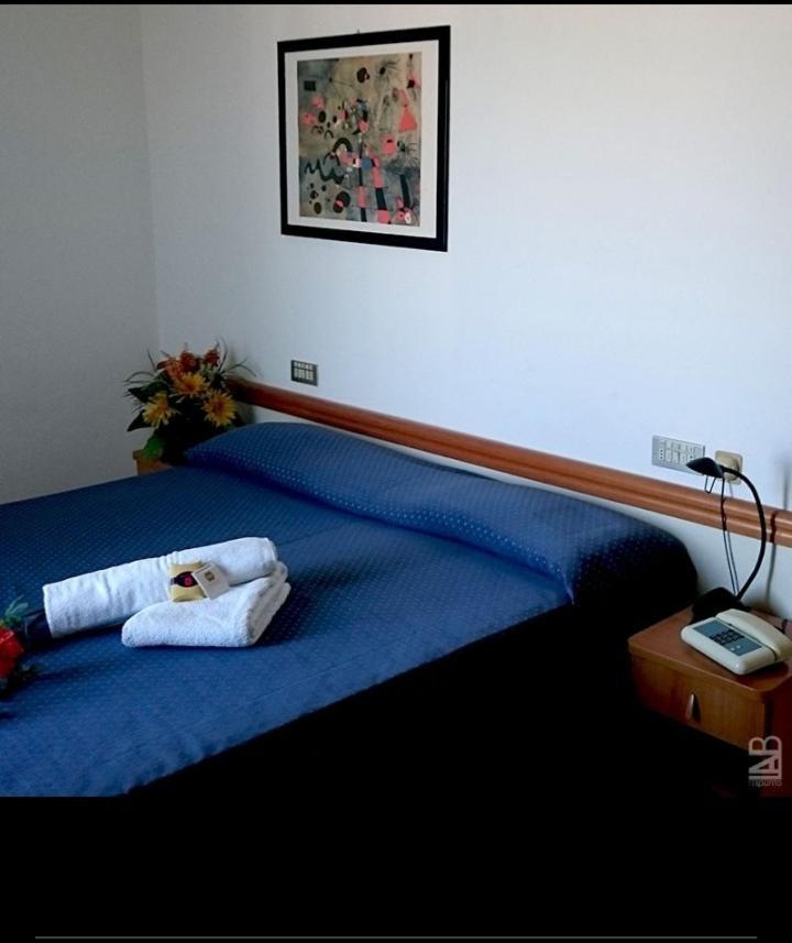 Hotel Grand Meeting Rimini Dış mekan fotoğraf