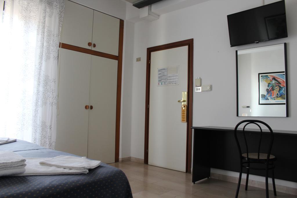 Hotel Grand Meeting Rimini Dış mekan fotoğraf