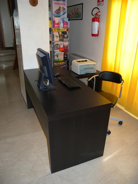 Hotel Grand Meeting Rimini Dış mekan fotoğraf
